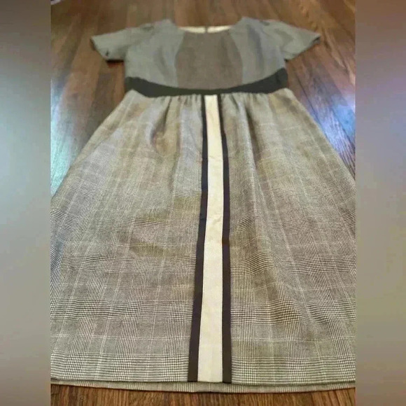 Etro Drop Waist Work Dress Midi Printed Neutral Modern Professional Size 42 - Picture 13 of 16